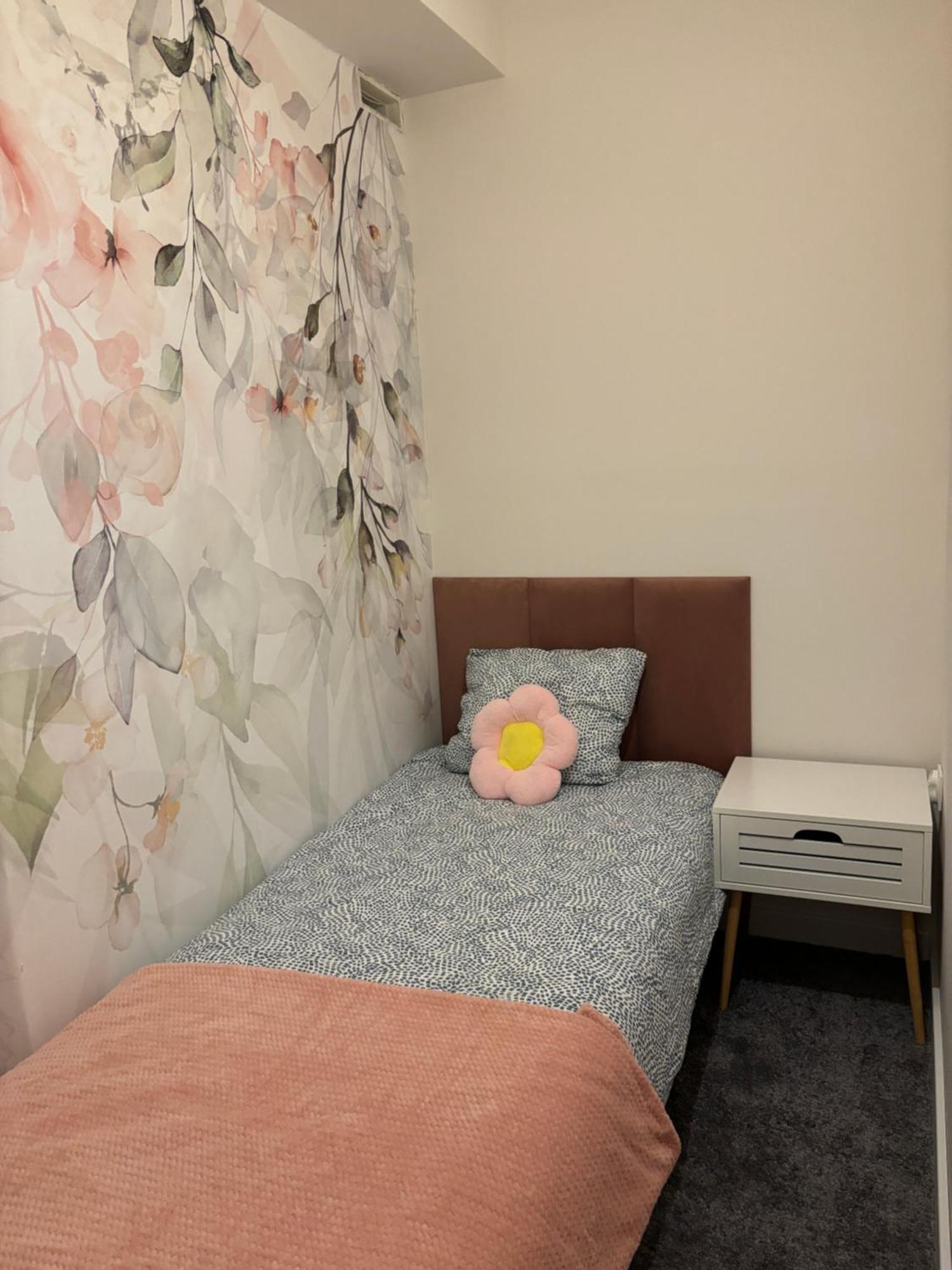 Shespace Apartrooms كراكوفيا المظهر الخارجي الصورة